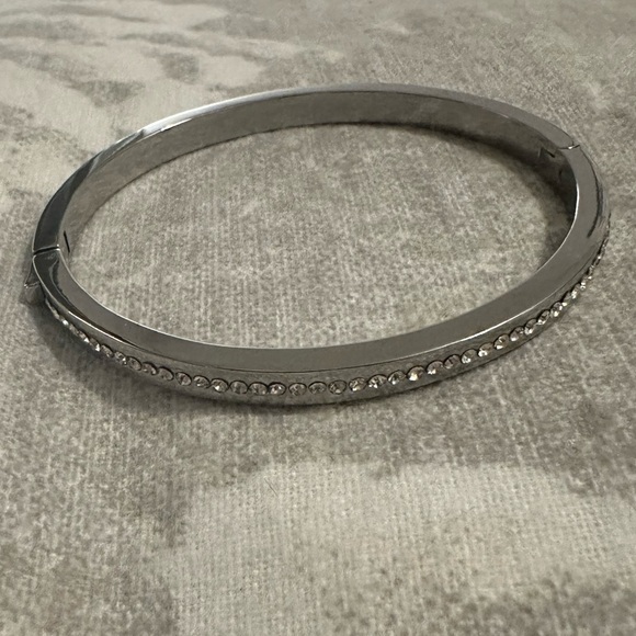 kate spade Jewelry - NWOT‎ Kate Spade Silver Bling Bangle